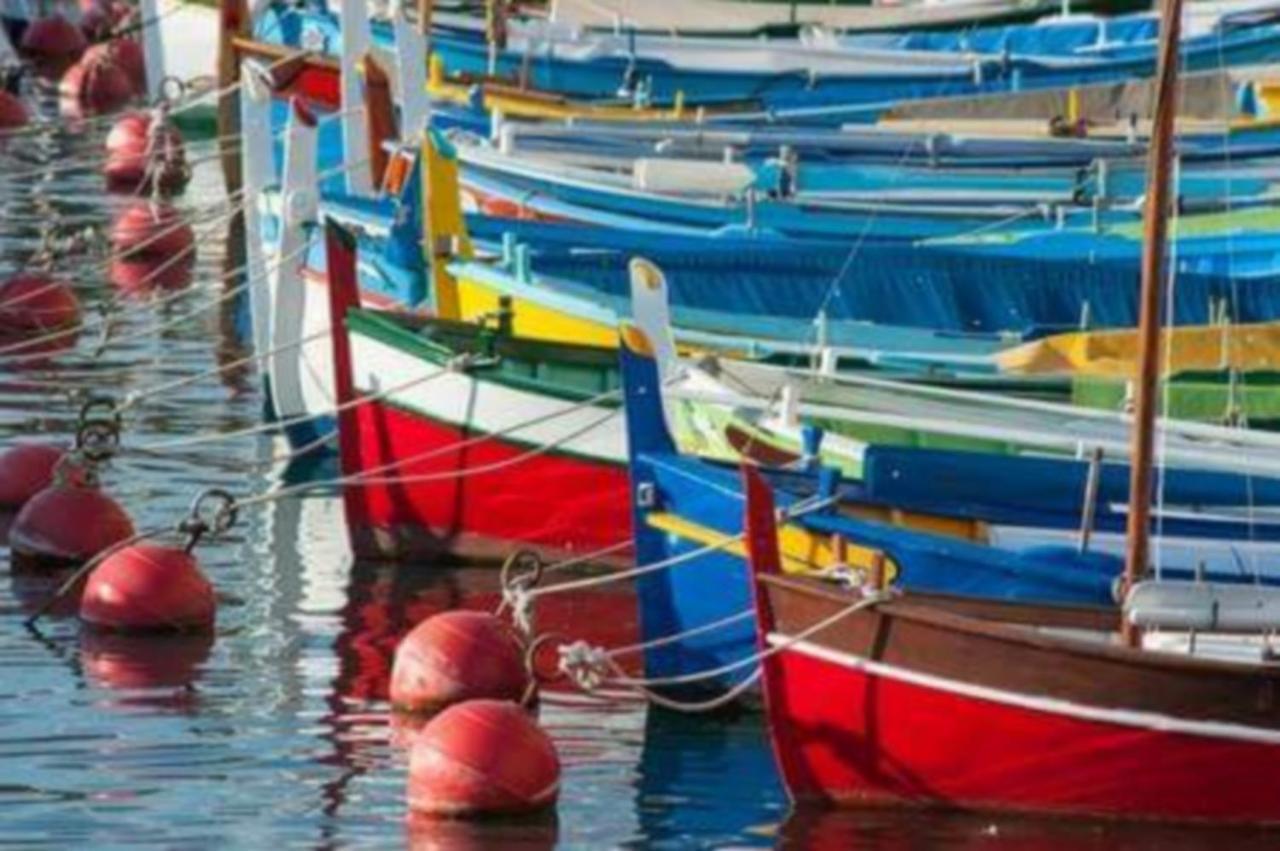 Calypso Lejlighed Cassis Eksteriør billede