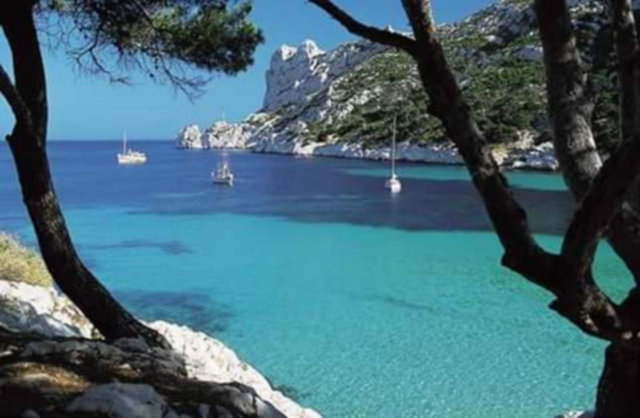 Calypso Lejlighed Cassis Eksteriør billede