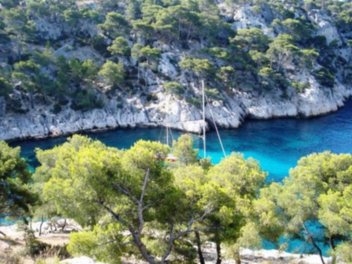 Calypso Lejlighed Cassis Eksteriør billede